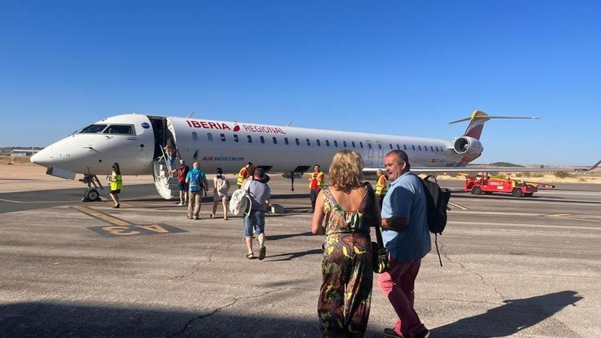 Servicio de entrega de coche de alquiler en aeropuerto